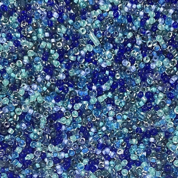 3000+ Blue Hues Glass Seed Beads: 10/0 (2mm-2.3mm) Jewellery Making Supplies