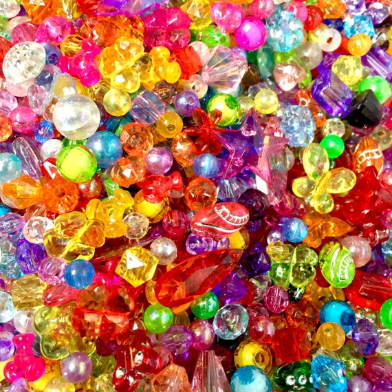 Over 300pcs Transparent Crystal Mix Sizes 4- 20mm Acrylic Beads & Charms for Craft and Jewellery Making