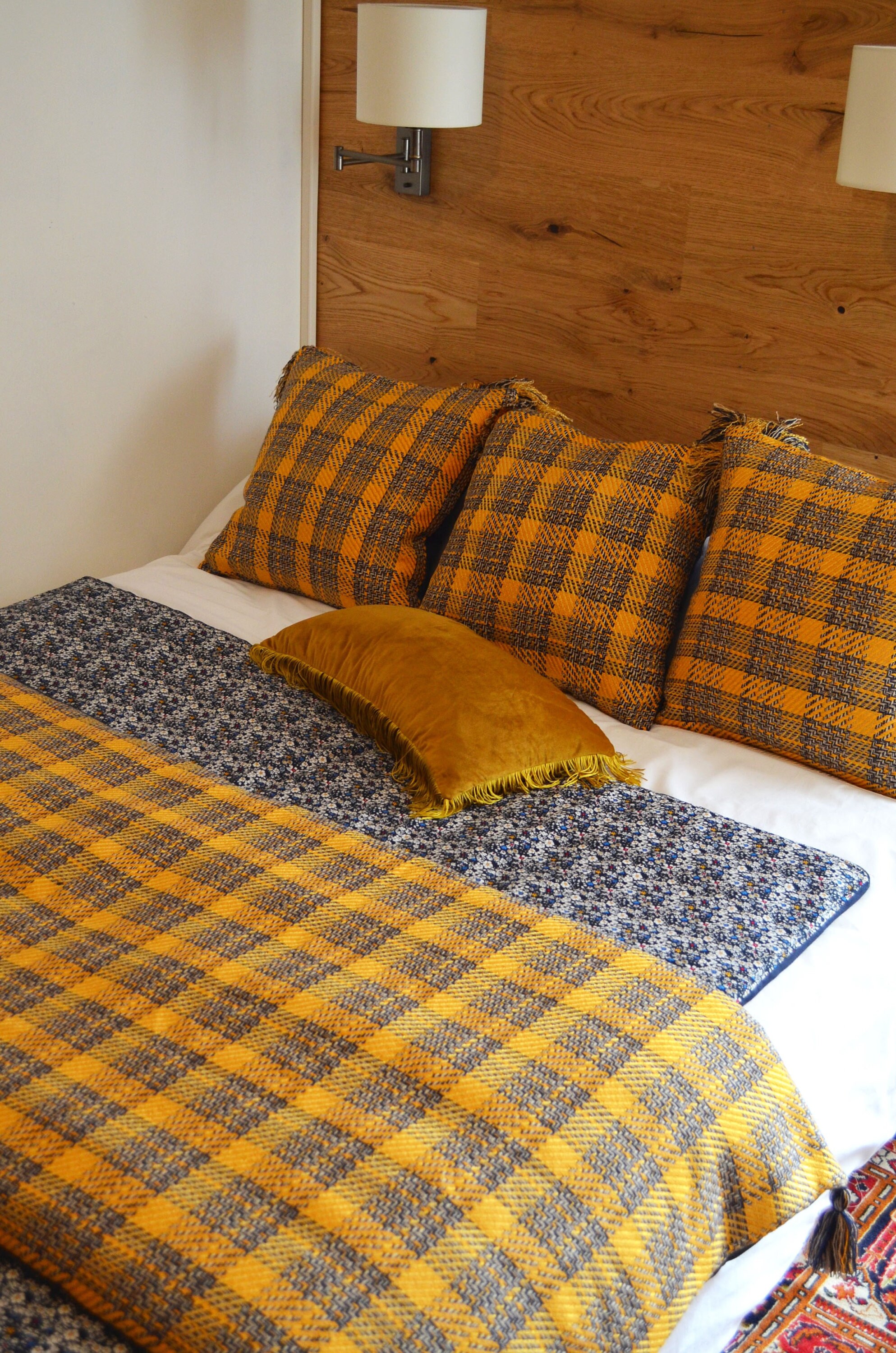 Cushion Cover 50x50cm - HANDMADE in FRANCE - Checkered Woven