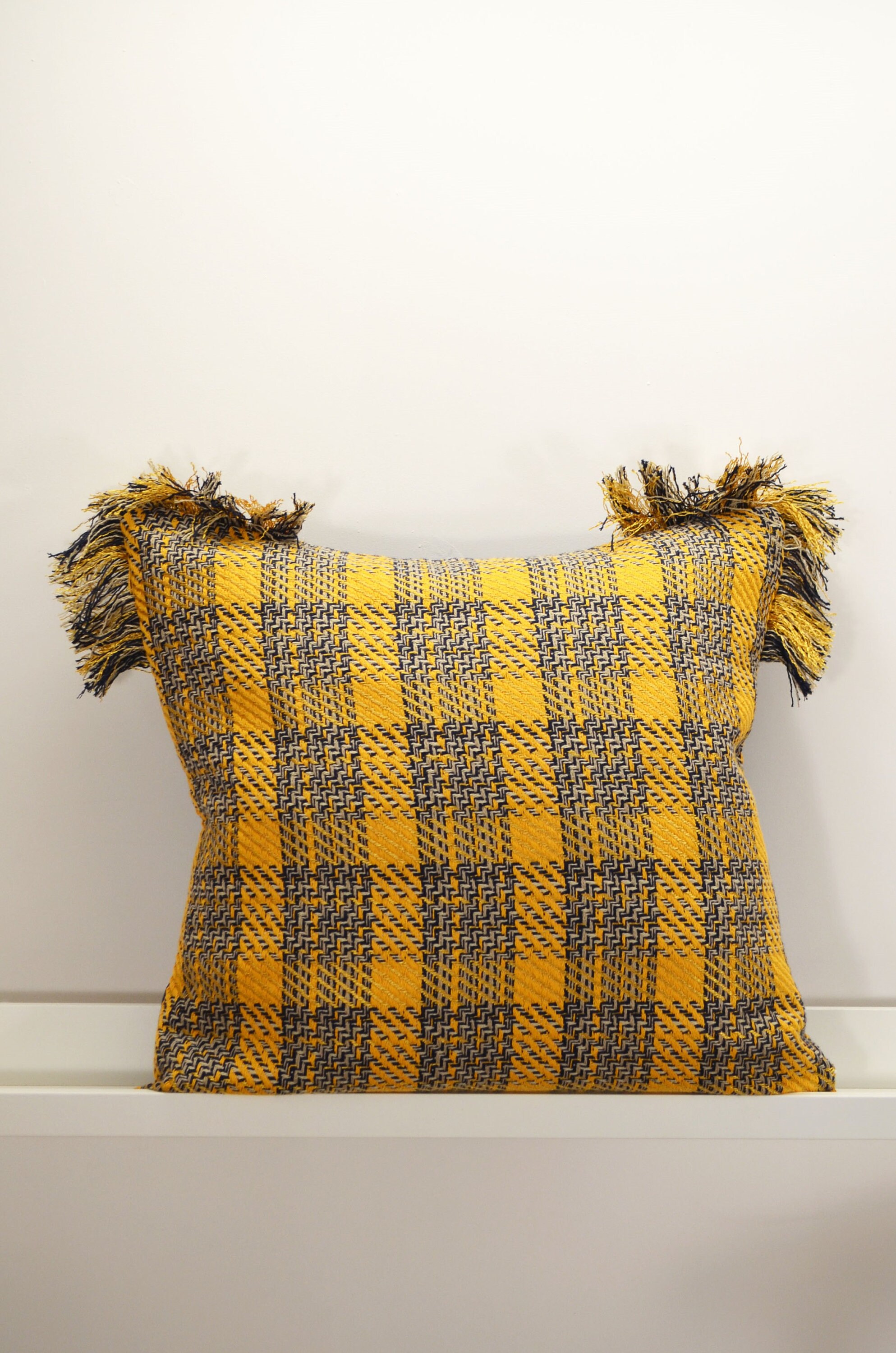 maid France cushion ドガ Cushion Cover 50x50cm - HANDMADE in FRANCE - Checkered Woven