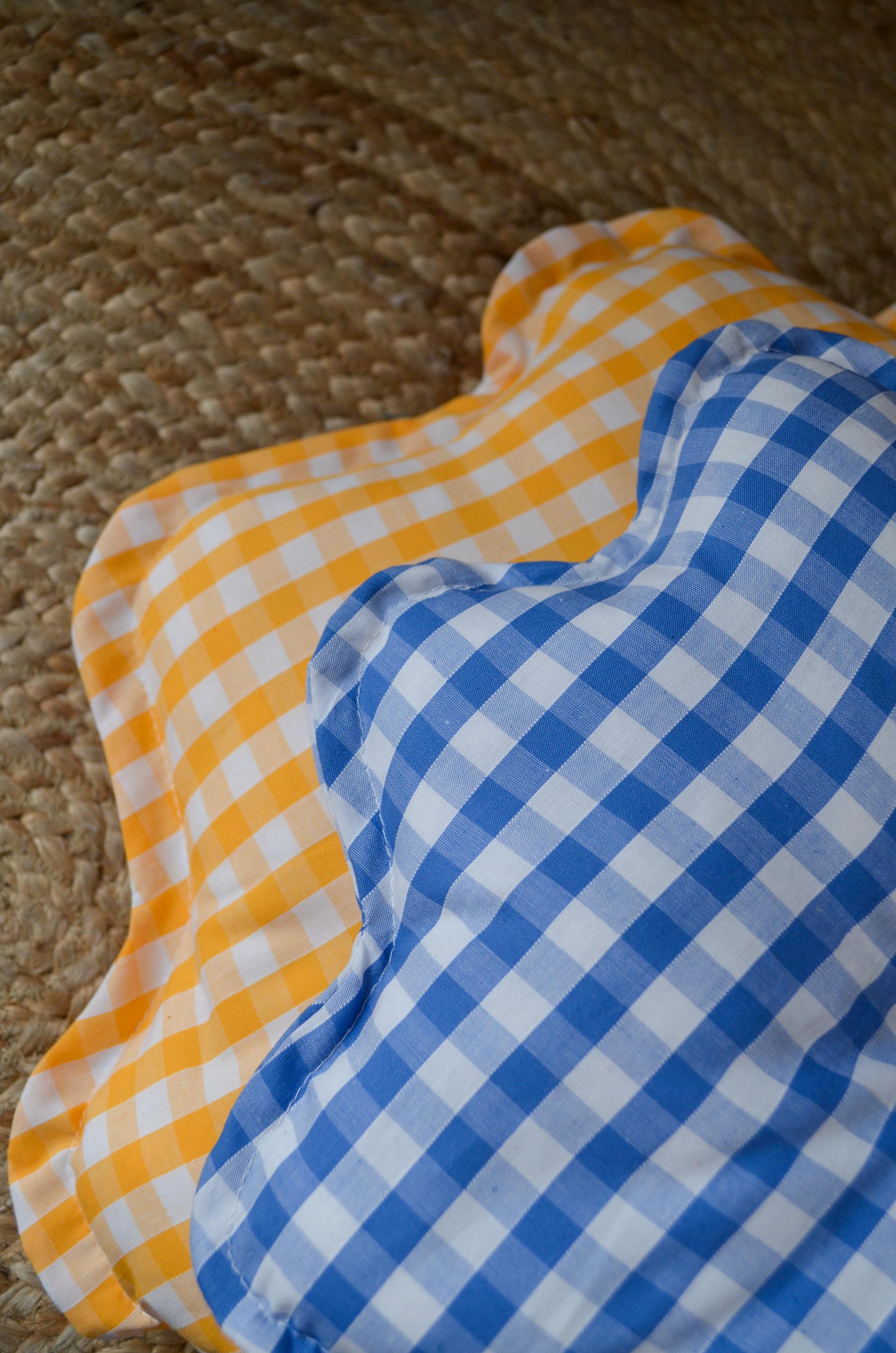 Round Flower Cushion - HANDMADE in FRANCE - Gingham Cotton Fabric