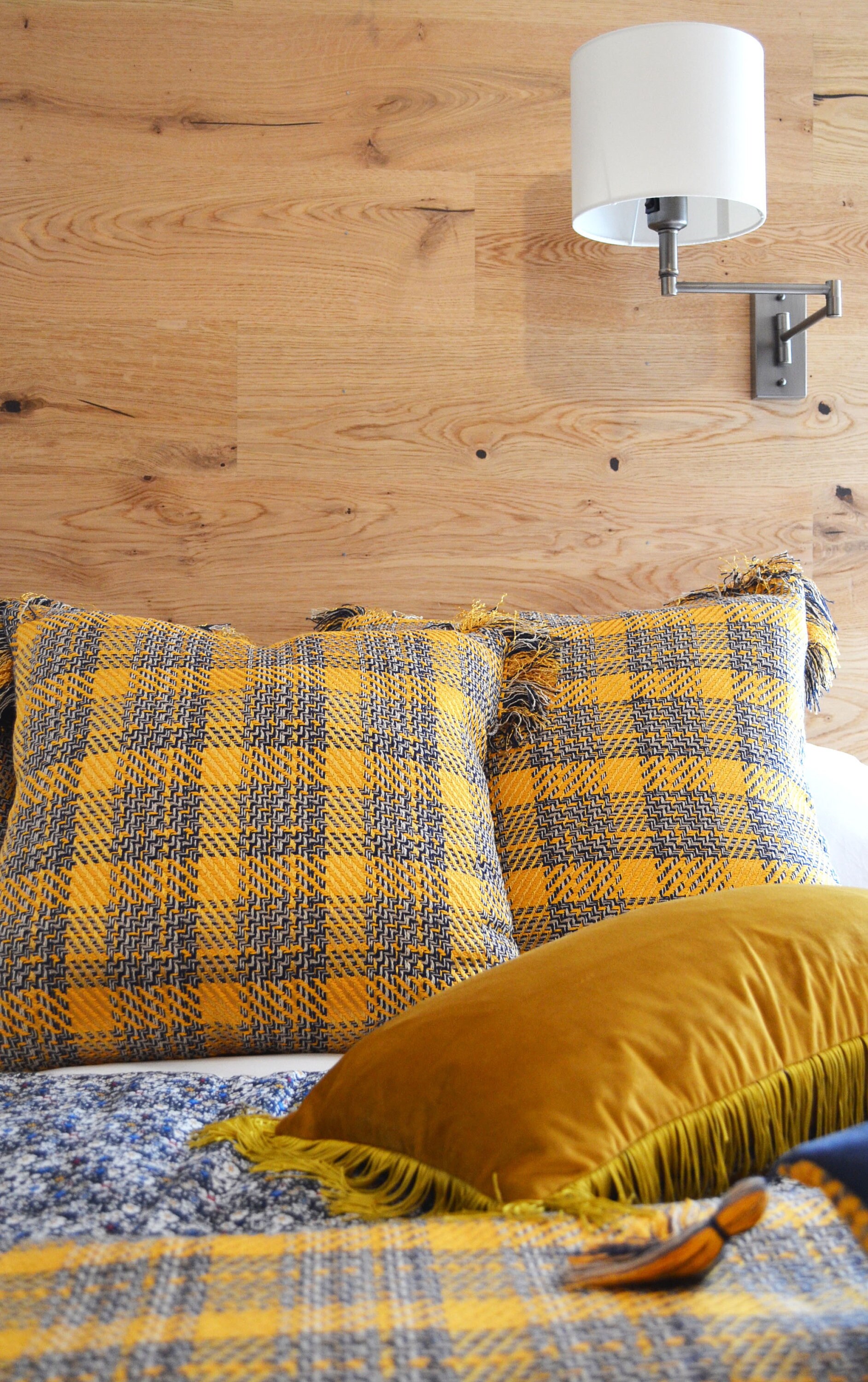 maid France cushion ドガ Cushion Cover 50x50cm - HANDMADE in FRANCE - Checkered Woven