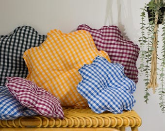 Round Flower Cushion - HANDMADE in FRANCE - Gingham Cotton Fabric
