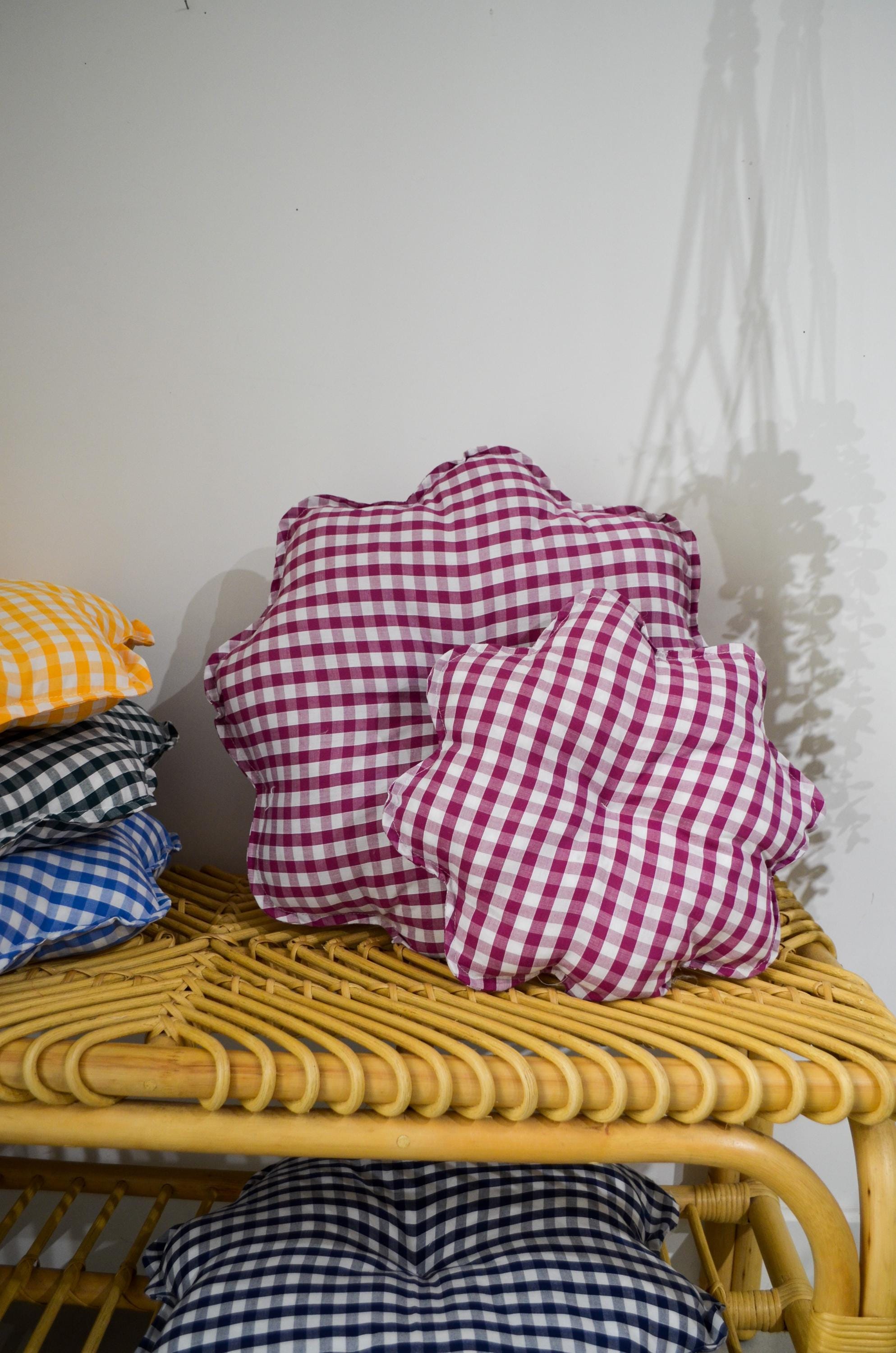 Round Flower Cushion - HANDMADE in FRANCE - Gingham Cotton Fabric