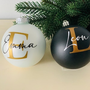Stickers for Christmas balls in different colors and fonts - the perfect Christmas gift!