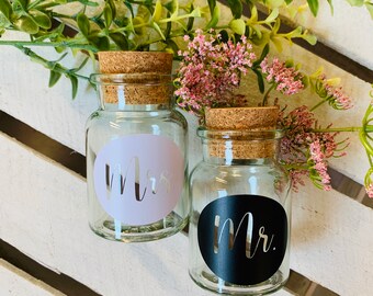 Money gift wedding, birthday, glass with cork, gift idea, packaging wedding gift, Mr. & Mrs., bridal couple, woman and man
