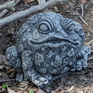 Ugly Chubby Toad Concrete Statue - Free Shipping - Home or Garden Decor - Cement Statue, Lawn Garden Decor, Concrete Animal, Art, Frog