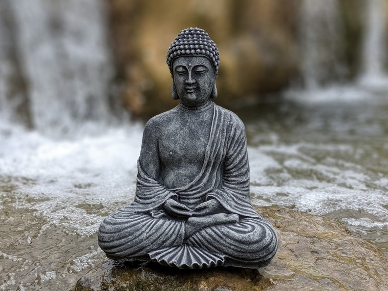 Estatua de hormigón de Buda de meditación azul Curación y calmante Decoración del hogar/jardín, Buda de jardín, Buda de cemento, Buda de hormigón, Jardín Zen Gris