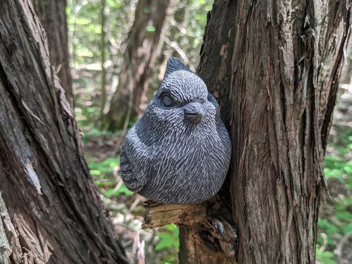 garden cardinal statue