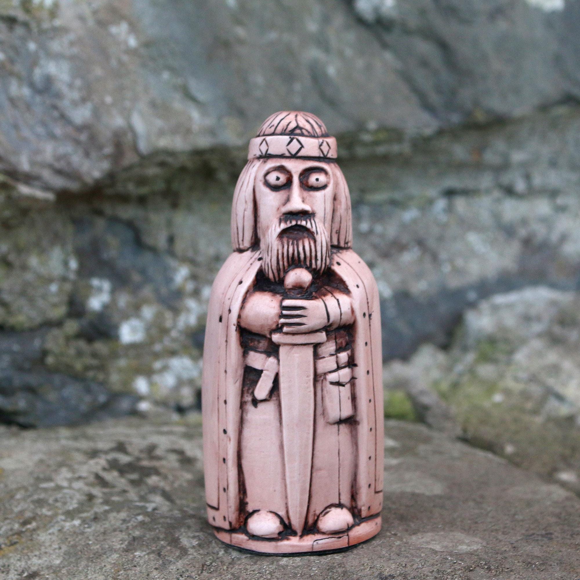 Owain Glyndwr : Lewis Inspired Chess Piece - Etsy