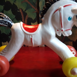 Vintage 1960s Abernathy Barking Dog Plastic Pull Toy Red Ball Jets Promo