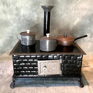 Antique Tin Toy  Stove
