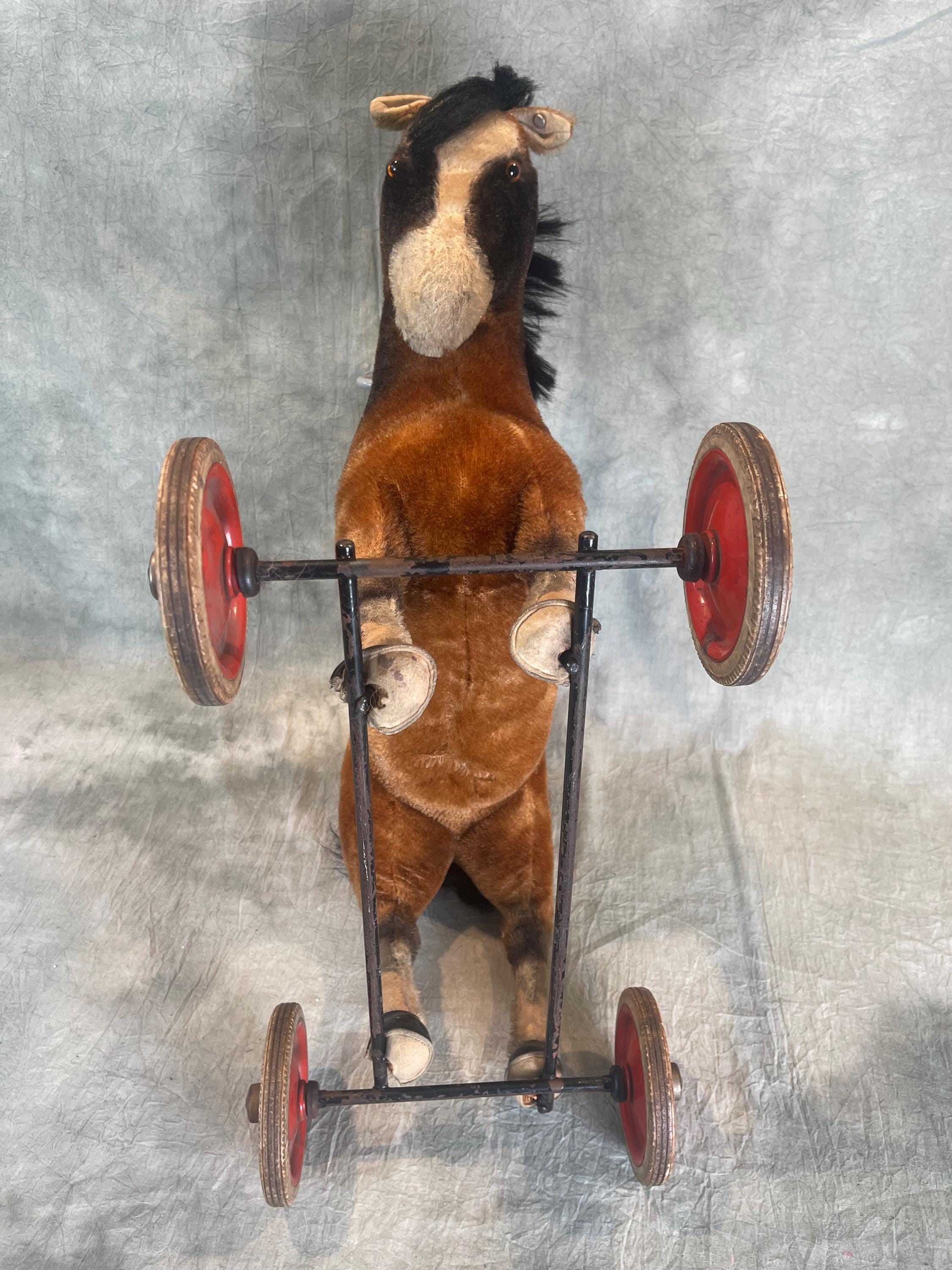RARE Steiff Ride-on Horse on Wheels – Mohair – 1951–1964 – With