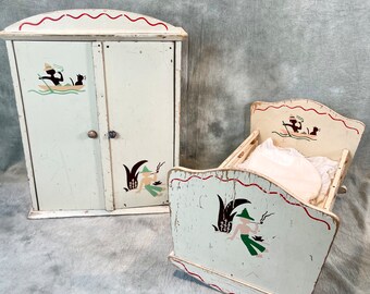 Vintage 1950s Metal Doll Crib: Collectible Amsco Toy With Bunny 
