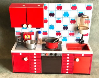 Tin toy kitchen by Martin Fuchs