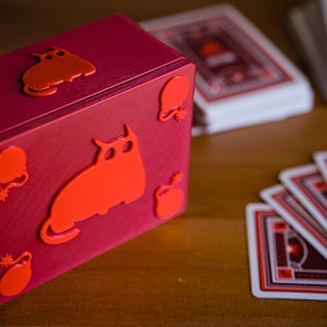 Exploding Kittens deluxe card storage box