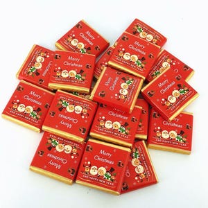 50 Personalised Christmas Chocolates – Custom Xmas Favours, Stocking Fillers, Holiday Party Gifts
