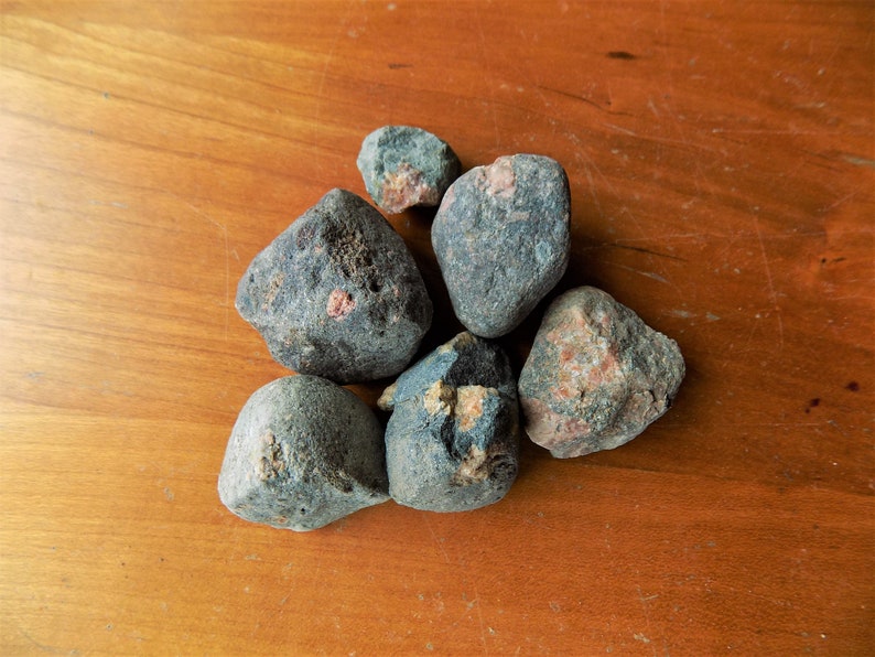 Dark Michigan Pudding Stones, Conglomerate, Gowganda Tillite, Rough