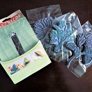 Curve Decor Applicator and 3 Floral Stamps by Rubber Stampede
