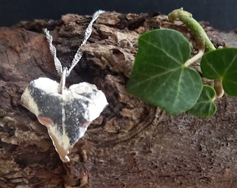 Silver ivy leaf, real leaf in silver, ivy leaf pendant, present for nature lover, plant lover gift, gifts by post, bridesmaid gifts