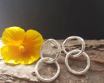 Hammered Sterling Silver Linked Circle Earrings: Contemporary Handmade Jewellery