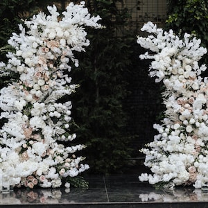 Metal wedding stands, crescent wedding stands, set of two, Wedding backdrop, moon stands, flower stands, balloon stands