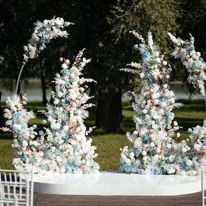 Set of 2 Elegant Wedding Stands – Perfect for Aisle Decor, Ceremony Pedestals, or Reception Accents , Gold wedding metal stands