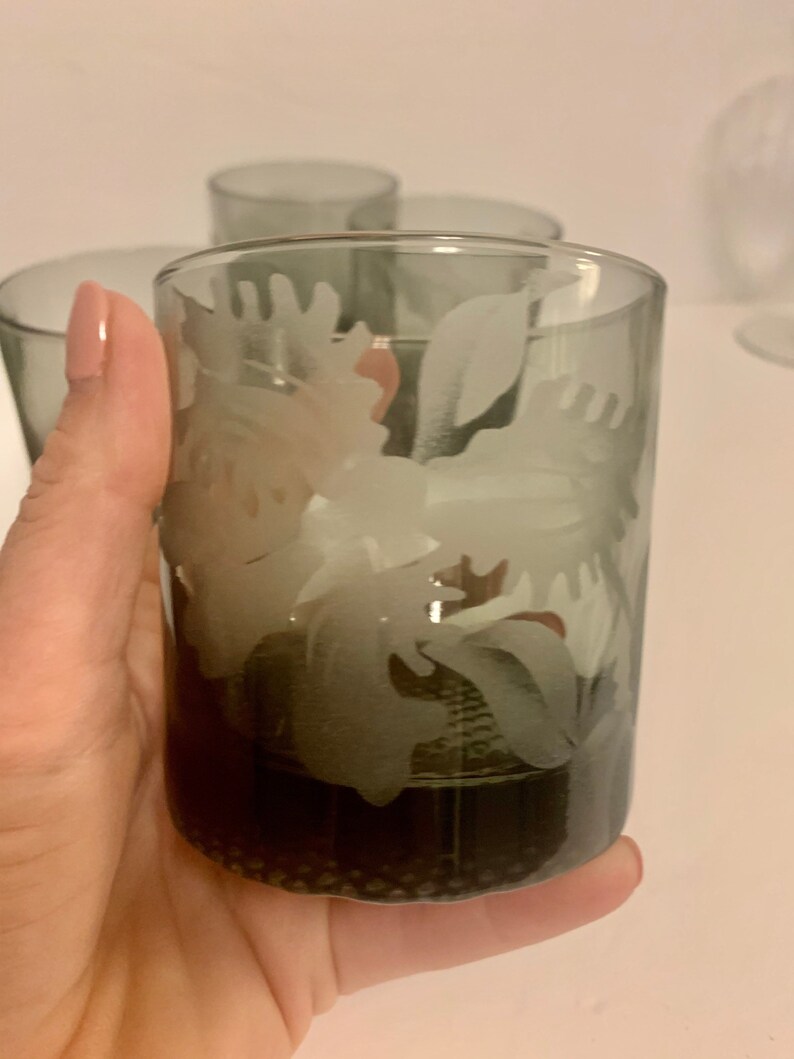 Vintage MCM Smokey grey tumblers with etched flower design retro set of 6 Smokey grey glasses with etched orchid design MCM tumblers