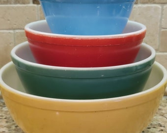 Vintage Pyrex Primary Colors Mixing Bowl Set of Four, Pyrex Nesting ...