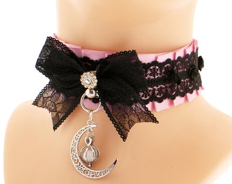 Kawaii rosa schwarz Kragen Choker Satin Spitze Ring mit Mond Anhänger mit lumineszierenden Mondstein, handgemachtes Geschenk auf Bestellung