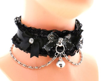 Gatito jugar collar encaje negro satén gargantilla cadena collar con anillo o arco de plata y campana regalo hecho a mano hecho a pedido