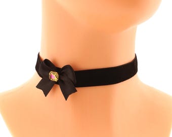 Zeshimb Gothic Black Velvet Choker With 3D Red Rose - Vintage Bow Chain Necklace, Adjustable 32+5cm - View #11