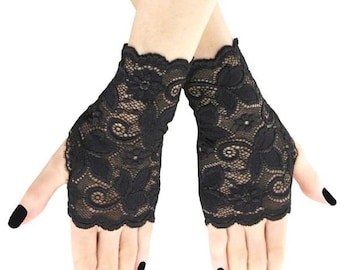 Black Floral Lace Fingerless Gloves, Short Gothic Wrist Cuffs, Elegant Wedding Bridal Hand Warmers, Witchy Victorian Lace Mittens, One Size