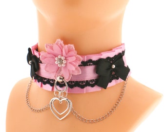 Roze zwarte romantische kraag choker ketting, satijnen kanten strik met bloem o ring met hart hanger neko kawaii schattige sieraden op bestelling gemaakt