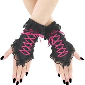 Lace-Up Fingerless Gloves: Gothic Corset Wrist Warmers