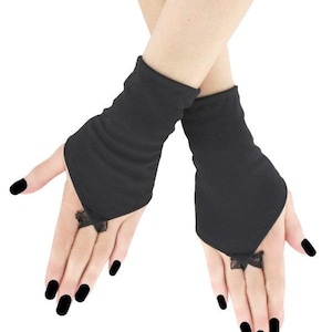 Black gloves, womens short fingerless gloves wrist warmers goth evening elegant gloves gothic costume