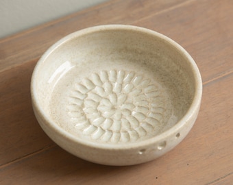 Handmade Pottery - Ceramic Garlic Grater Bowl with Herb Strippers in Sandstone Beige