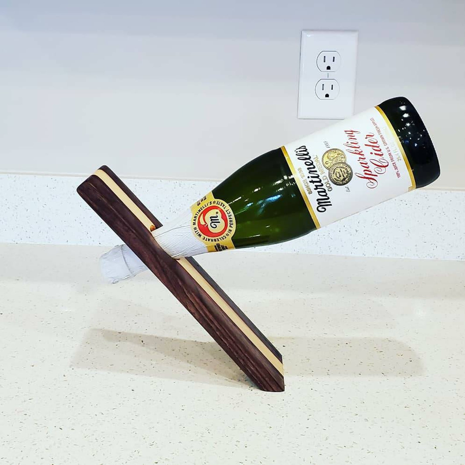 Wine Bottle Balancer/ Magic Wine Bottle Holder/ Floating Wine Etsy