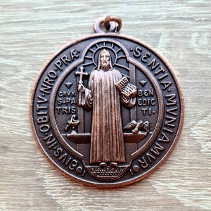 St Benedict medal, xl medal, San Benito, Saint Benedict medal, Christian medal keychain 2 incha