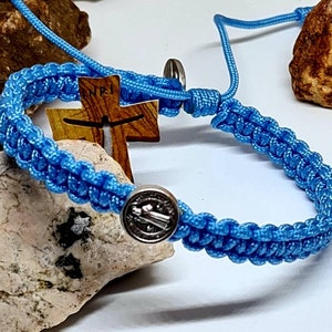 Saint Benedict bracelet,San Benito medal, handmade bracelet, holy catholic bracelet, Christian adjustable bracelet, knotted cord bracelet