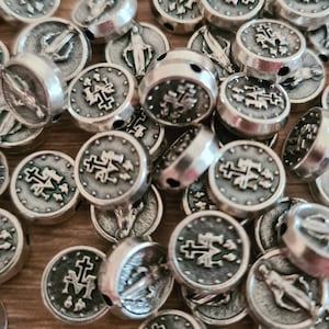wholesale Miraculous medals beads 1 cm Religiose Jewelry box 50, 100, 200 pcs