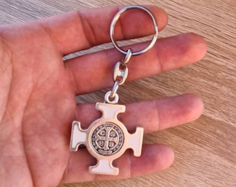 ST BENEDICT KEYCHAIN, saint Benedict medal, San Benito medal, saint keychain, catholic keychain