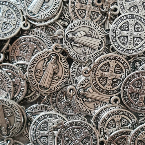 Wholesale ST FRANCIS MEDALS Box 5 10 20 50 Pcs Holy Etsy