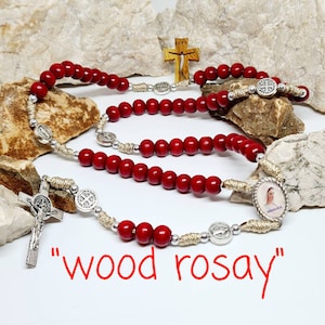 HANDGEMAAKTE HOUTEN ROZENKRAAN Rode rozenkrans houten kralen 8 mm rozenkrans katholiek cadeau religieuze sieraden Sint-Benedictus medaille Maria Medjugorje