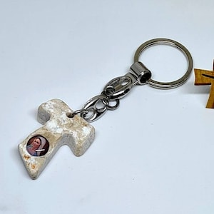 JUNGFRAU MARIA MEDJUGORJE Steine Schlüsselband , Anhänger für Schlüssel Jungfrau Maria Herz, Steine Kreuz katholische Geschenk Frauen und Mann aus Medjugorje
