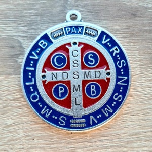 St Benedict medal, xl medal, San Benito, Saint Benedict medal, Christian medal keychain 2 incha