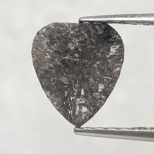 0.71 Ct / 1 Pcs Natural shops Heart Shape Loose Diamond, Grey Color Salt and Papper Diamond, Fancy Jewelry Ring Diamond 7.02M×1.48M×6.18M