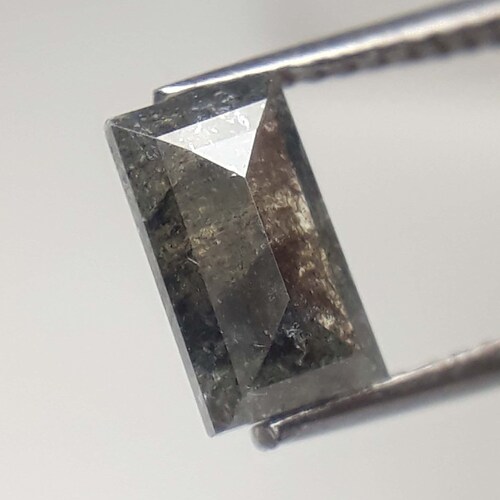 0.60 Ct, Natural Baguette Shape Loose Diamond,Grey Green Color Diamond,Salt shops and Papper Diamond,Rustic Diamond,Wedding Ring 6.57M×2.22M×3.73M