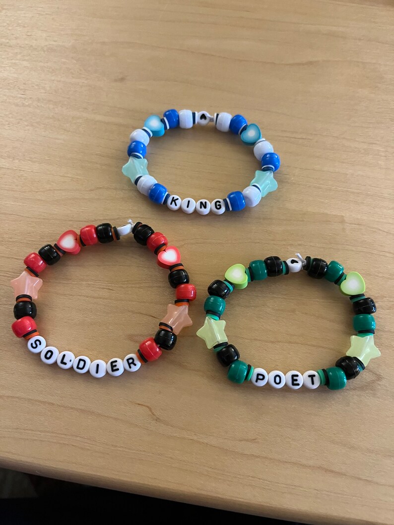 Soldier poet king friendship bracelet set etsy