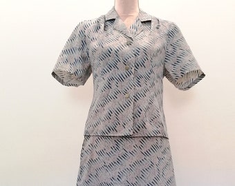 Vintage 70s dress set / blue stripes in pink flowers / T-shirt / 2-piece skirt set